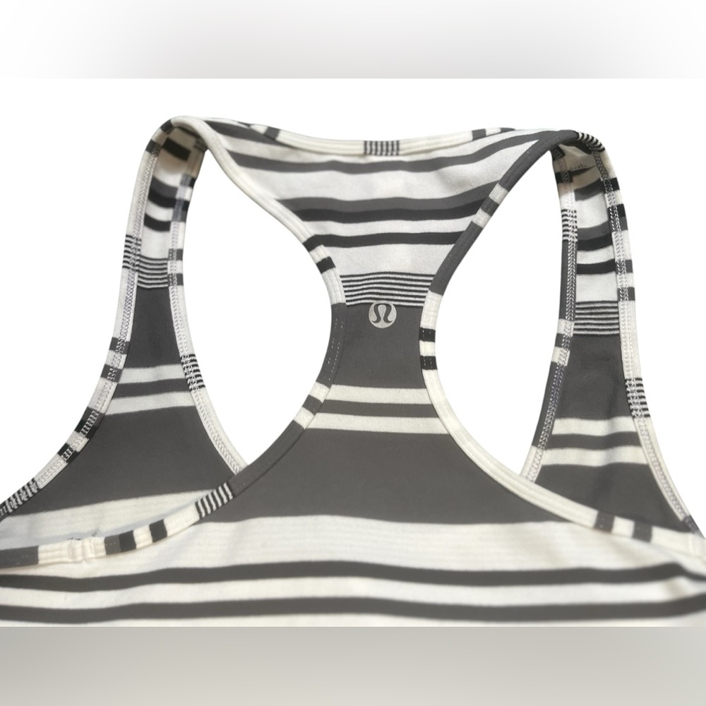 Lululemon Athletica black, gray, & white sleeveless racerback top size 10 EUC - Picture 6 of 6